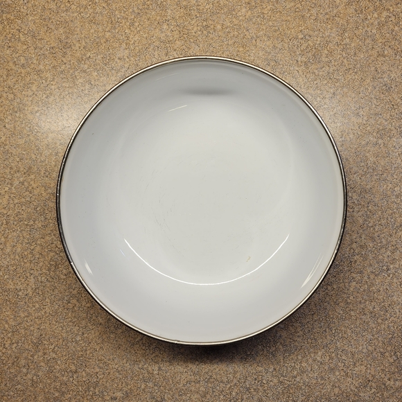 Vintage GMI Nesting Bowl Enamel - Picture 5 of 7